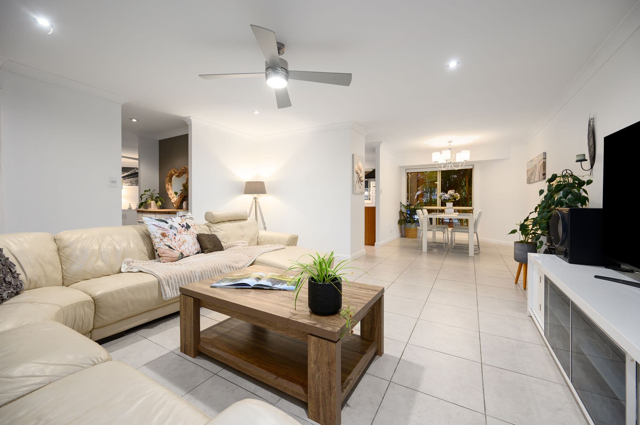 29 Tuena Street, Mudgeeraba QLD 4213, Mudgeeraba - Thumbnail 5
