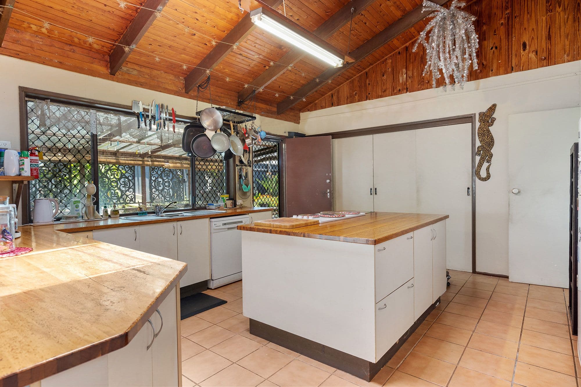 1 Gowan Road, Sunnybank Hills QLD 4109, Sunnybank Hills - Thumbnail 6