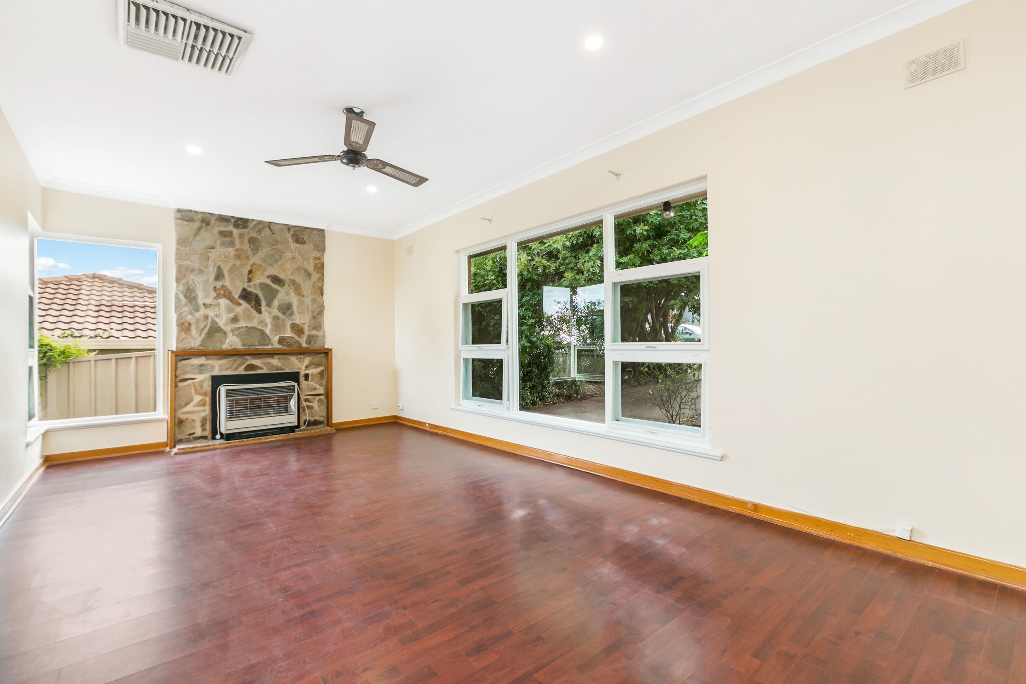 12 Westmoreland Road, Morphett Vale SA 5162, Morphett Vale - Thumbnail 3