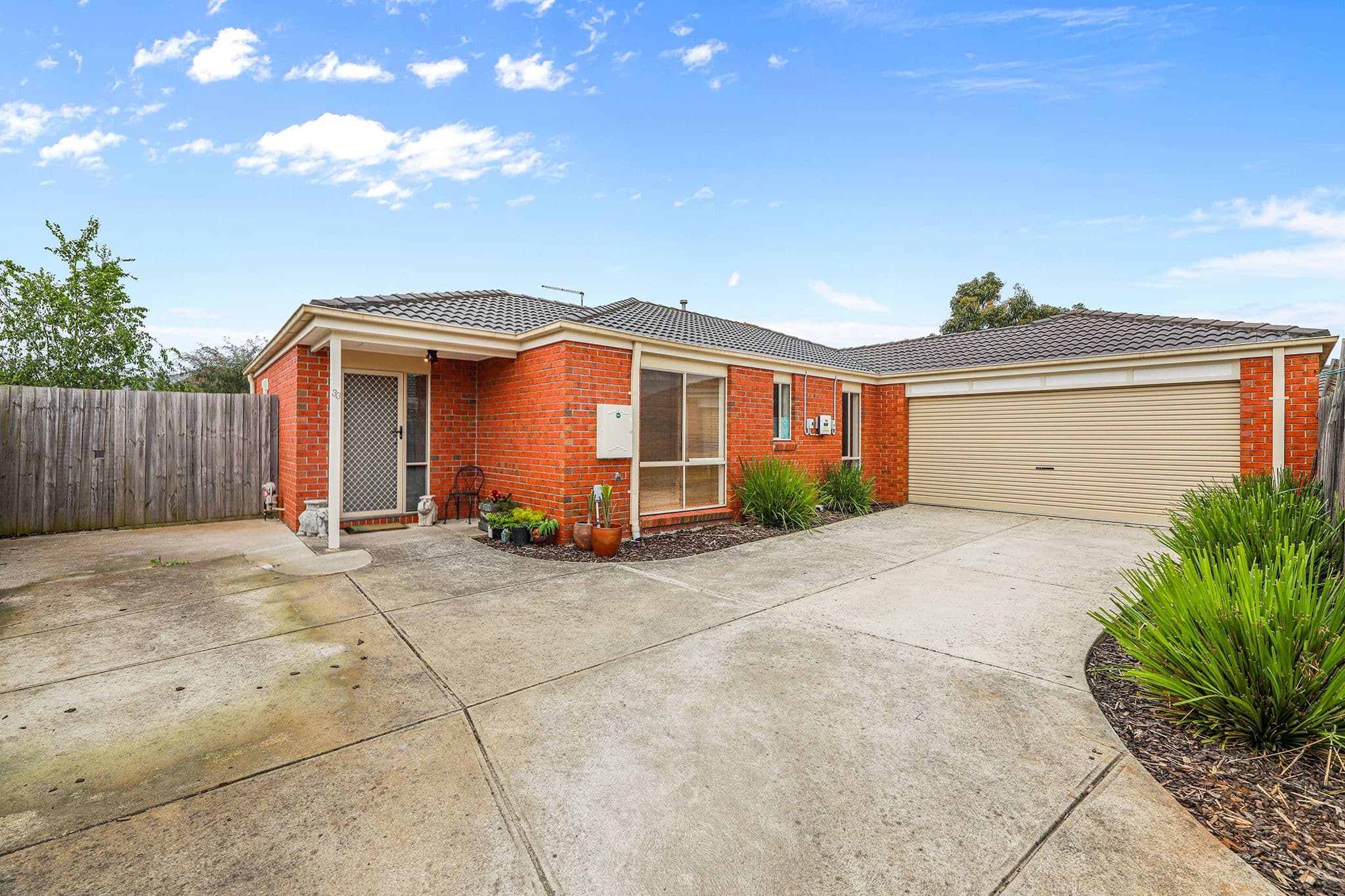 33 Oak Avenue, Longwarry VIC 3816, Longwarry - Image 1