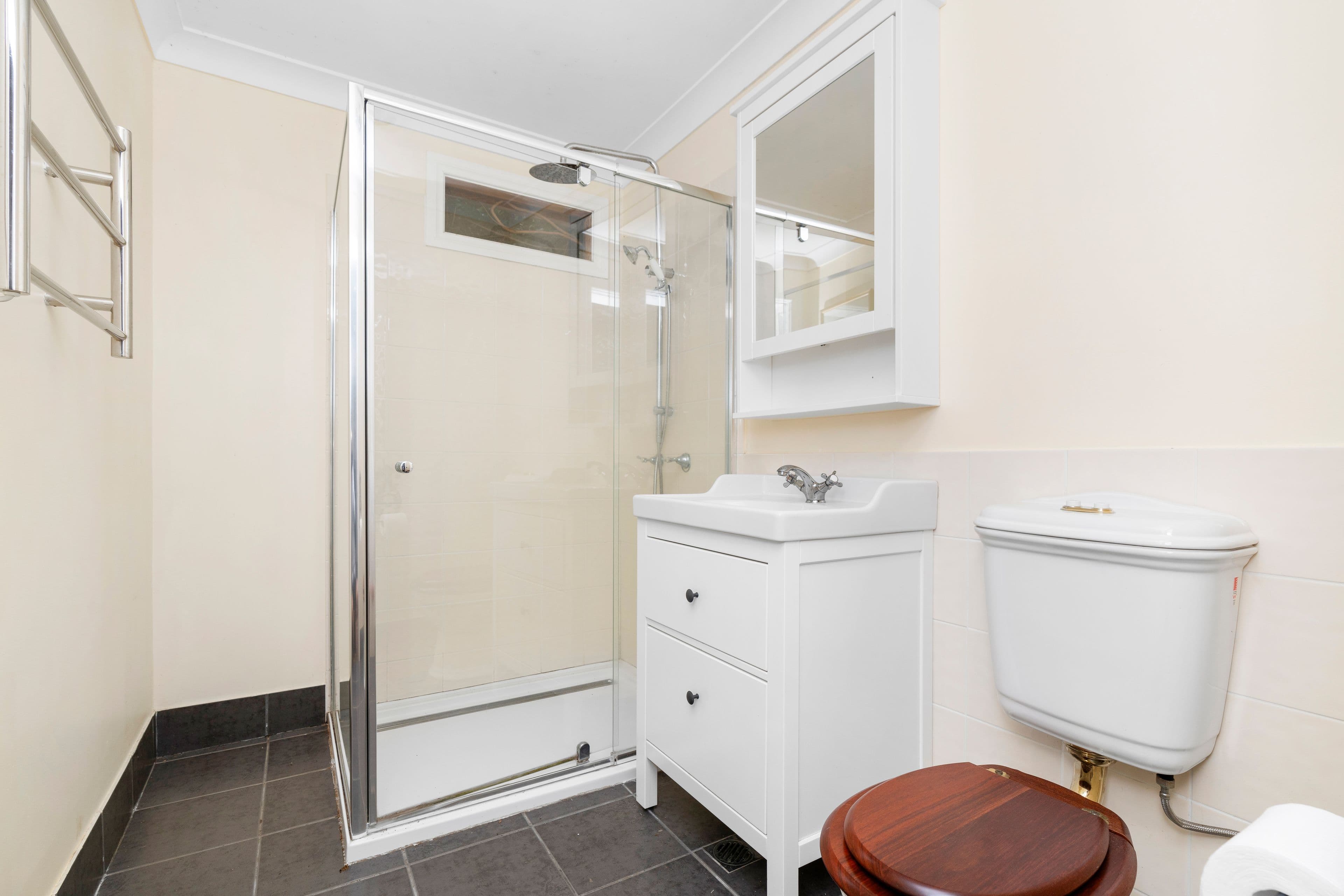 38 Menangle Street, Ganmain NSW 2702, Ganmain - Thumbnail 4