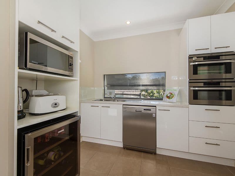21 Stone Creek Drive, UPPER COOMERA QLD 4209, Upper Coomera - Thumbnail 7