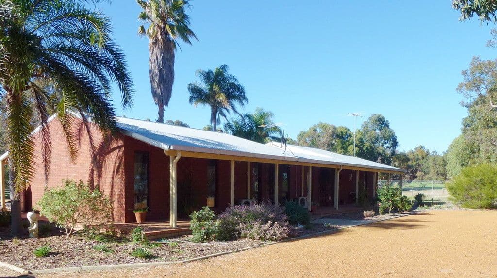 7 Dirk Road, Bullsbrook WA 6084, Bullsbrook - Image 1