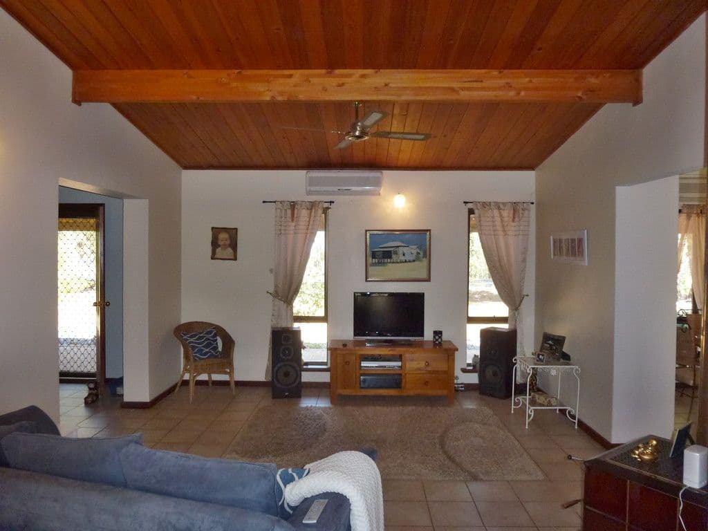 7 Dirk Road, Bullsbrook WA 6084, Bullsbrook - Thumbnail 7