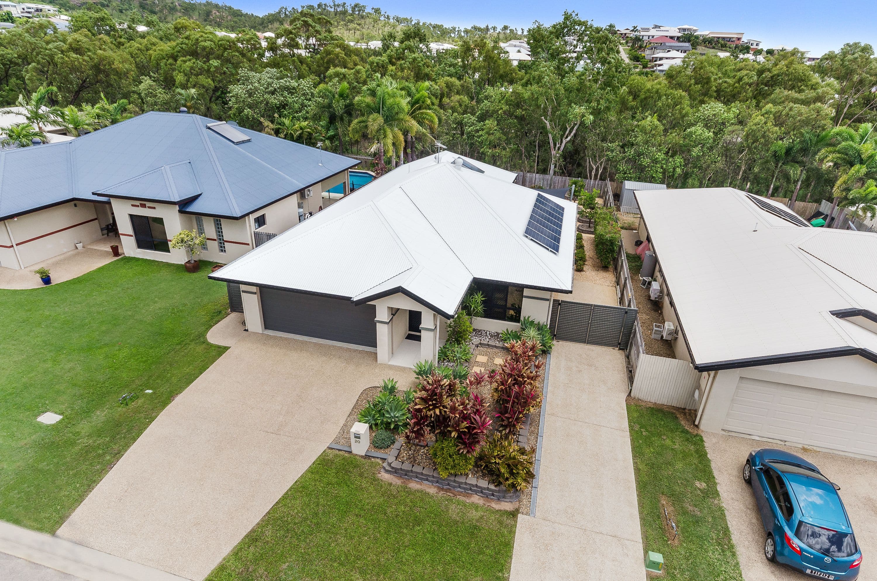 20 Redbank Court, Mount Louisa QLD 4814, Mount Louisa - Thumbnail 2