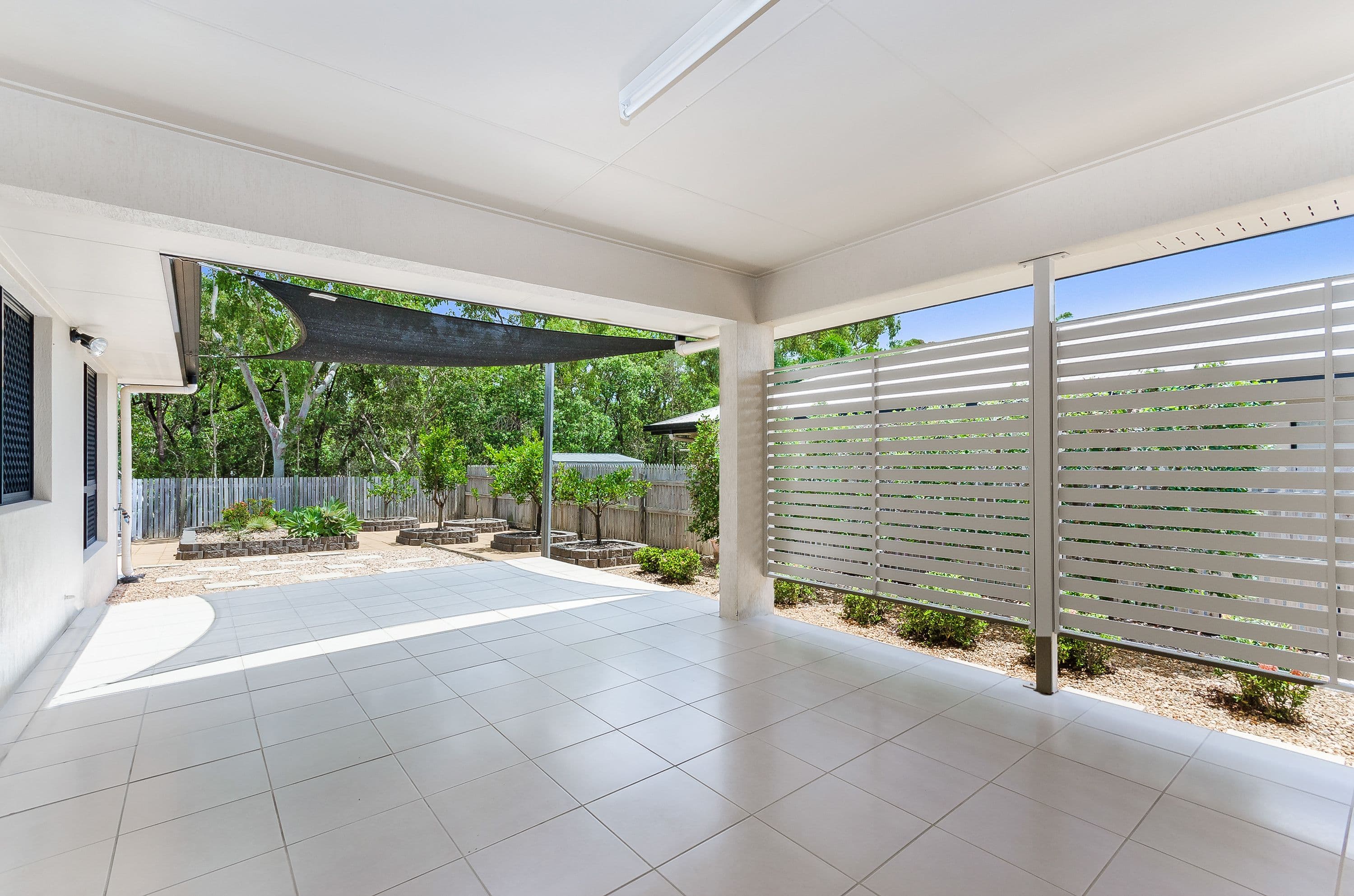 20 Redbank Court, Mount Louisa QLD 4814, Mount Louisa - Thumbnail 3