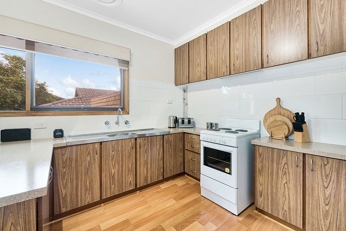 8 Banks Road, Cranbourne VIC 3977, Cranbourne - Thumbnail 7