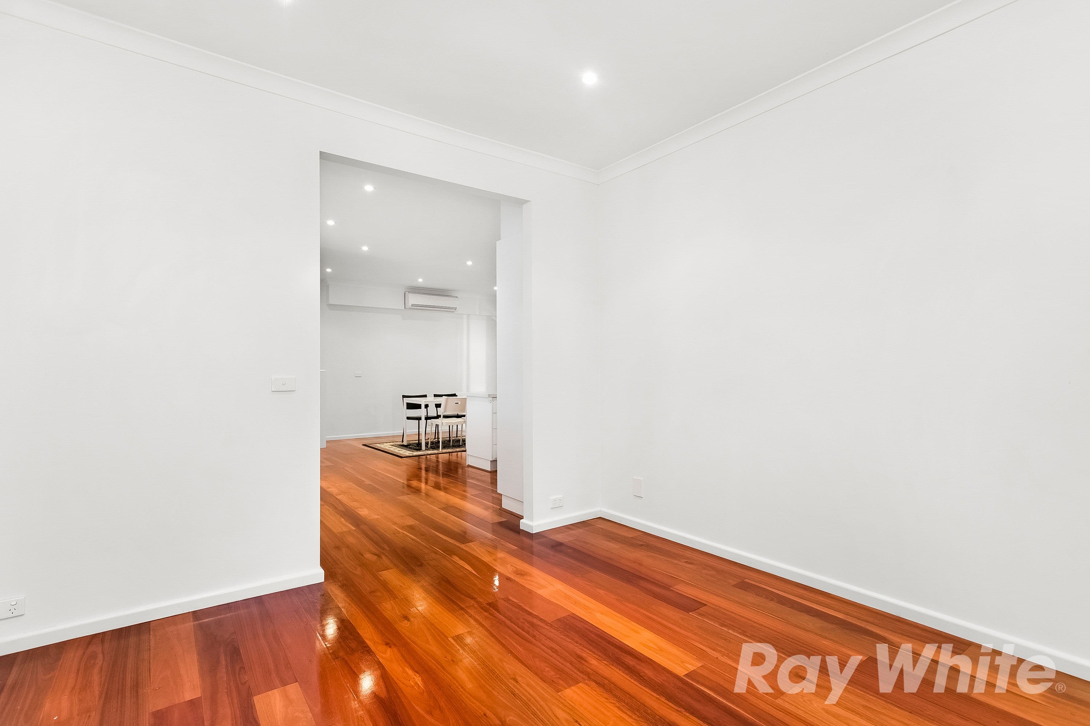 9 Madison Court, Mount Waverley VIC 3149, Mount Waverley - Thumbnail 4