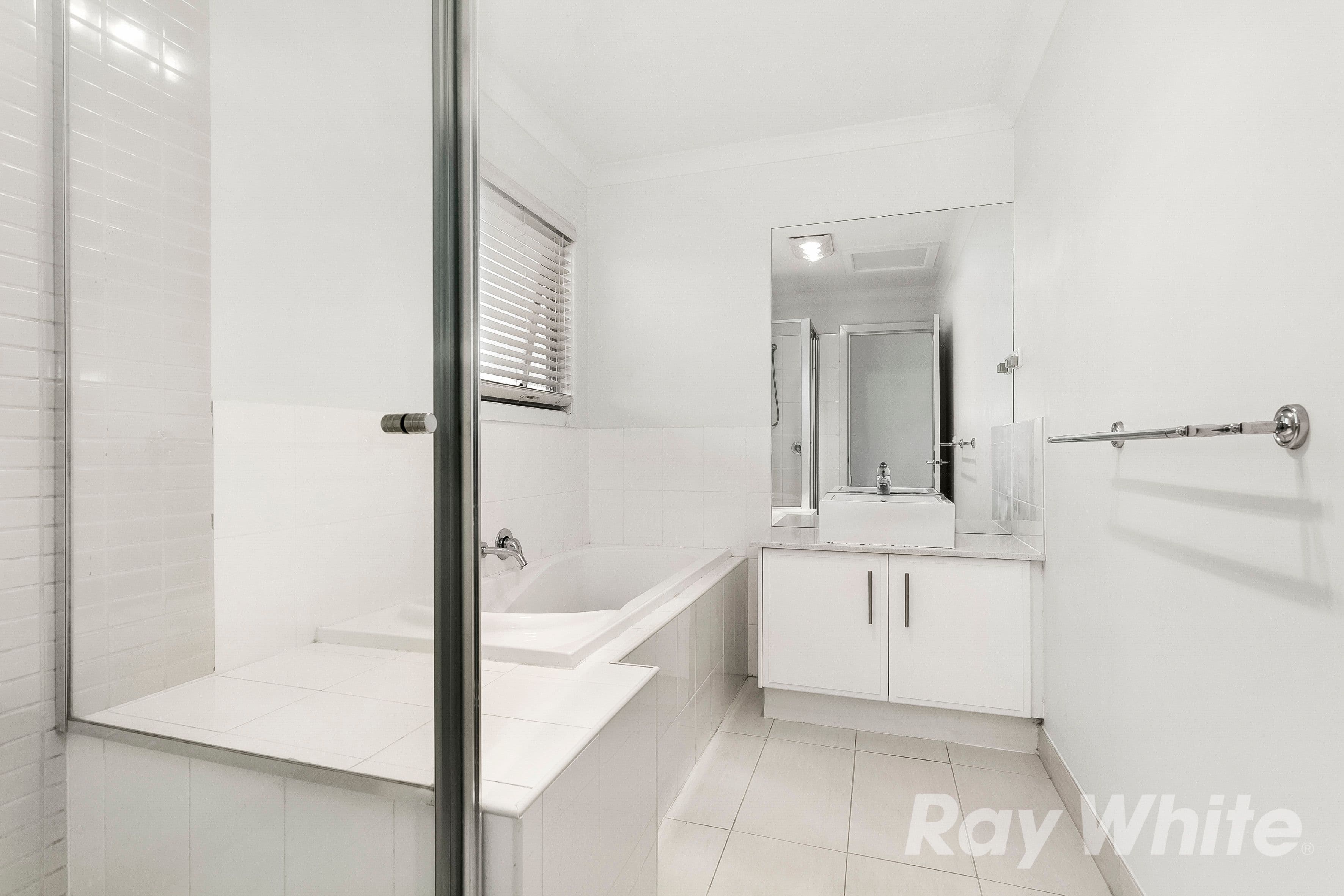 9 Madison Court, Mount Waverley VIC 3149, Mount Waverley - Thumbnail 5