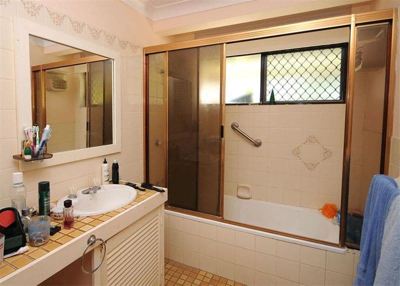 5 Jacklin Close, POINT VERNON QLD 4655, Point Vernon - Thumbnail 5