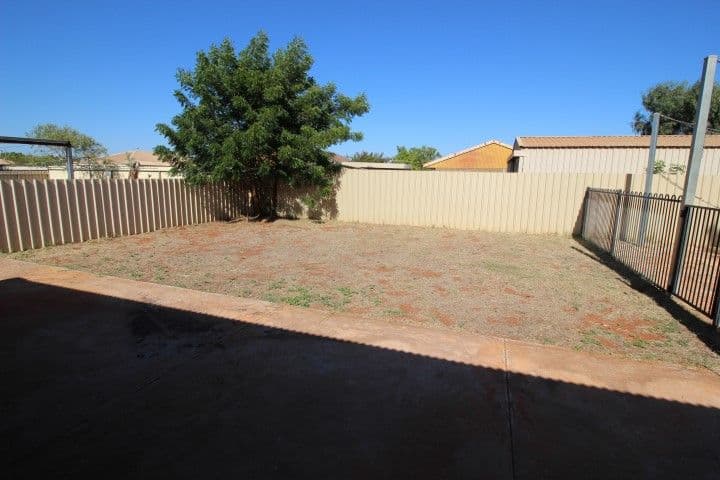 75 Limpet Crescent, South Hedland WA 6722, South Hedland - Thumbnail 8