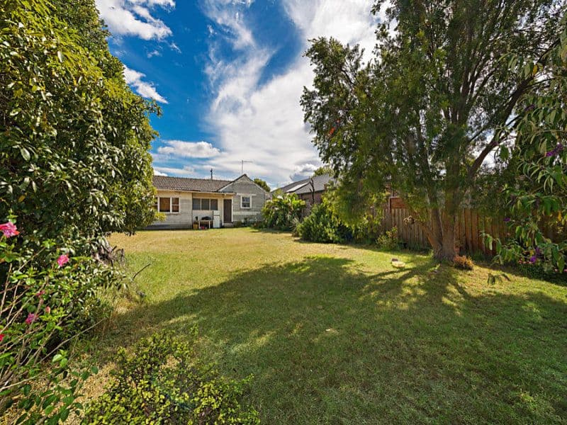 93 Crookston Road, Reservoir VIC 3073, Reservoir - Thumbnail 2
