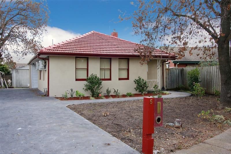 5 Ambon Court, HEIDELBERG WEST VIC 3081, Heidelberg West - Image 1