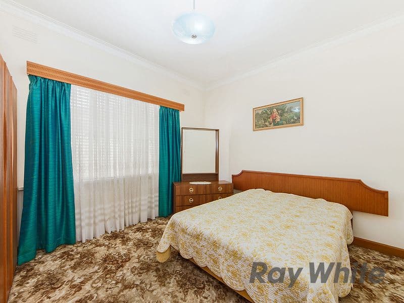 28 Collins Street, St Albans VIC 3021, St Albans - Thumbnail 8
