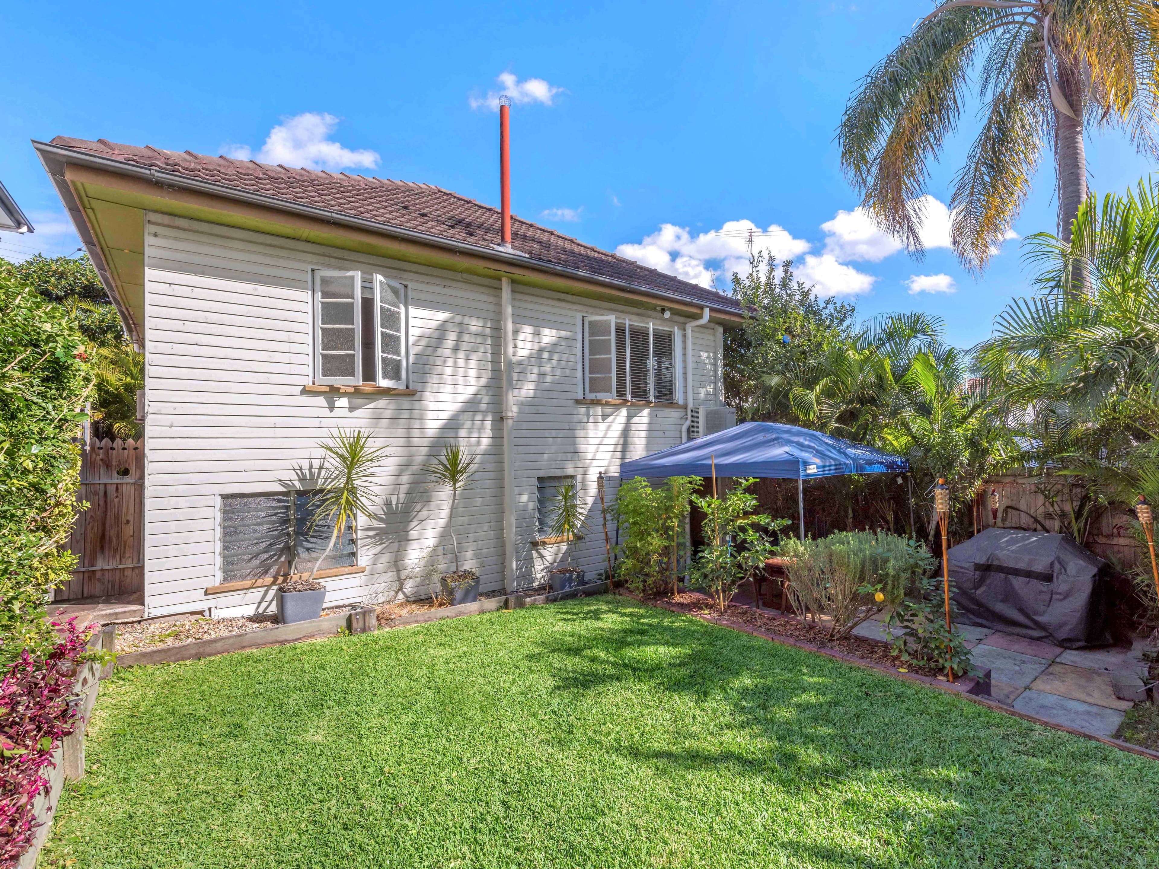 32 Burrai Street, Morningside QLD 4170, Morningside - Thumbnail 2