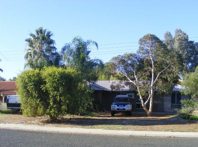28 Salix Way, FORRESTFIELD WA 6058, Forrestfield - Image 1