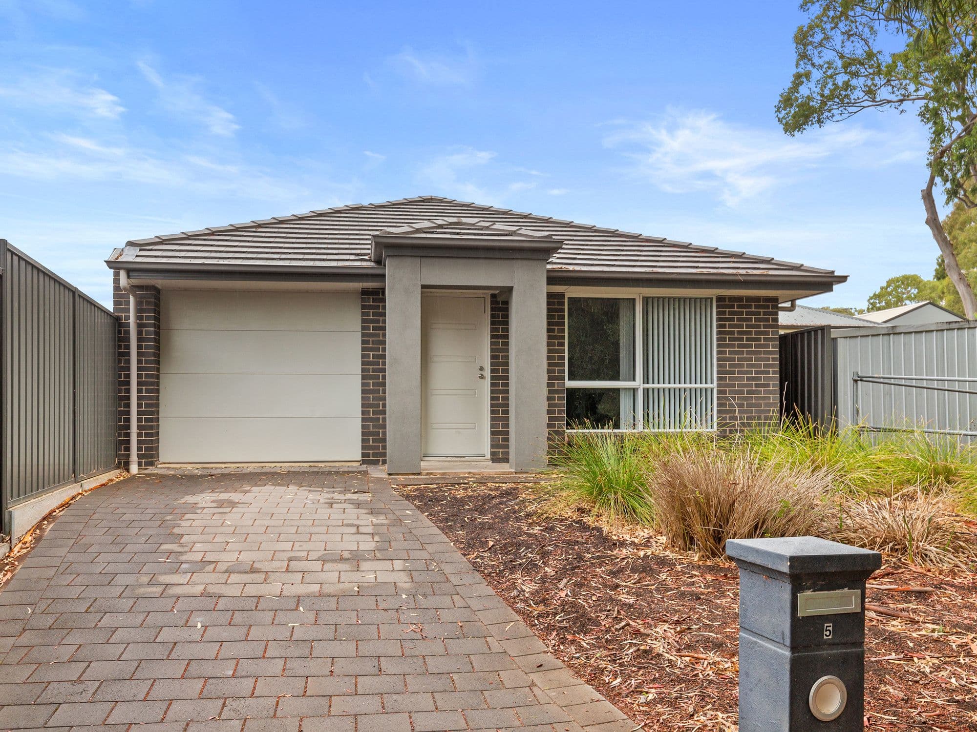 17 Mark Street, Happy Valley SA 5159, Happy Valley - Thumbnail 5