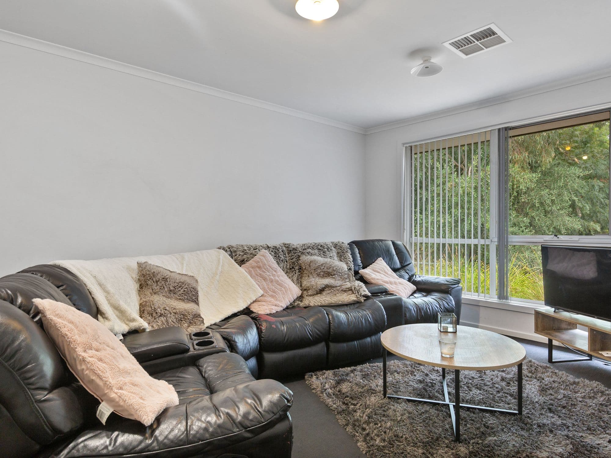 17 Mark Street, Happy Valley SA 5159, Happy Valley - Thumbnail 6