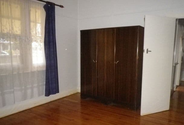 202 Sixteenth Street, Renmark SA 5341, Renmark - Thumbnail 4