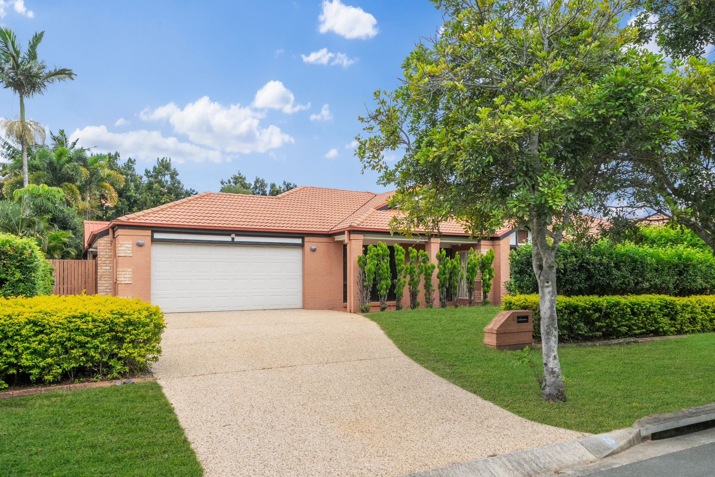 10 Sefton Court, North Lakes QLD 4509, North Lakes - Thumbnail 2