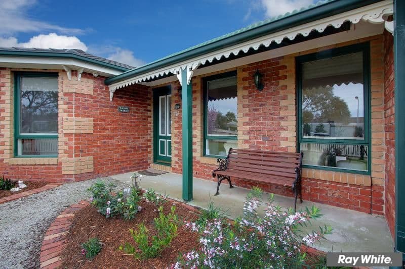 8 Kenworthy Rise, MORNINGTON VIC 3931, Mornington - Thumbnail 2