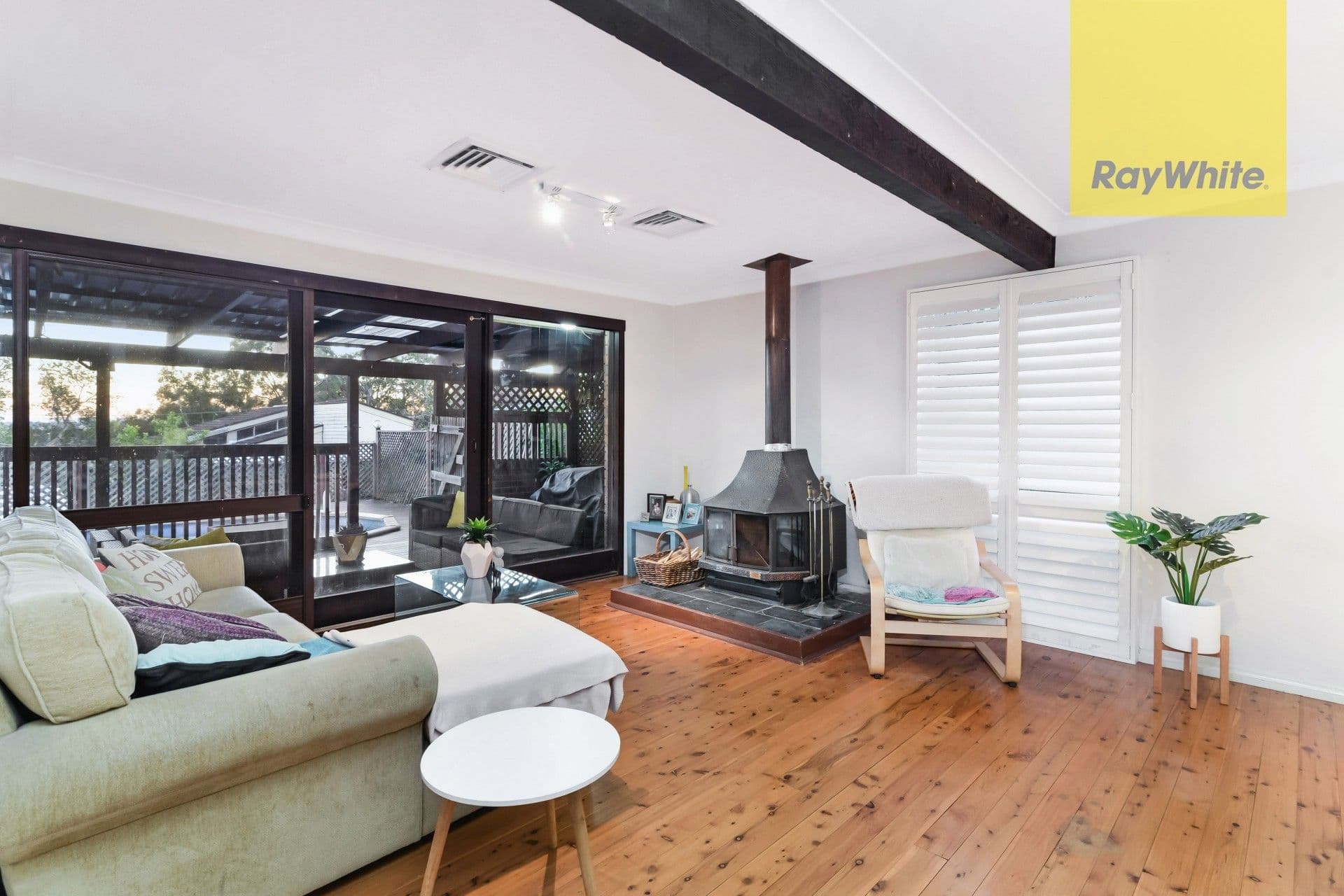 12 Burns Road, Winston Hills - Thumbnail 3