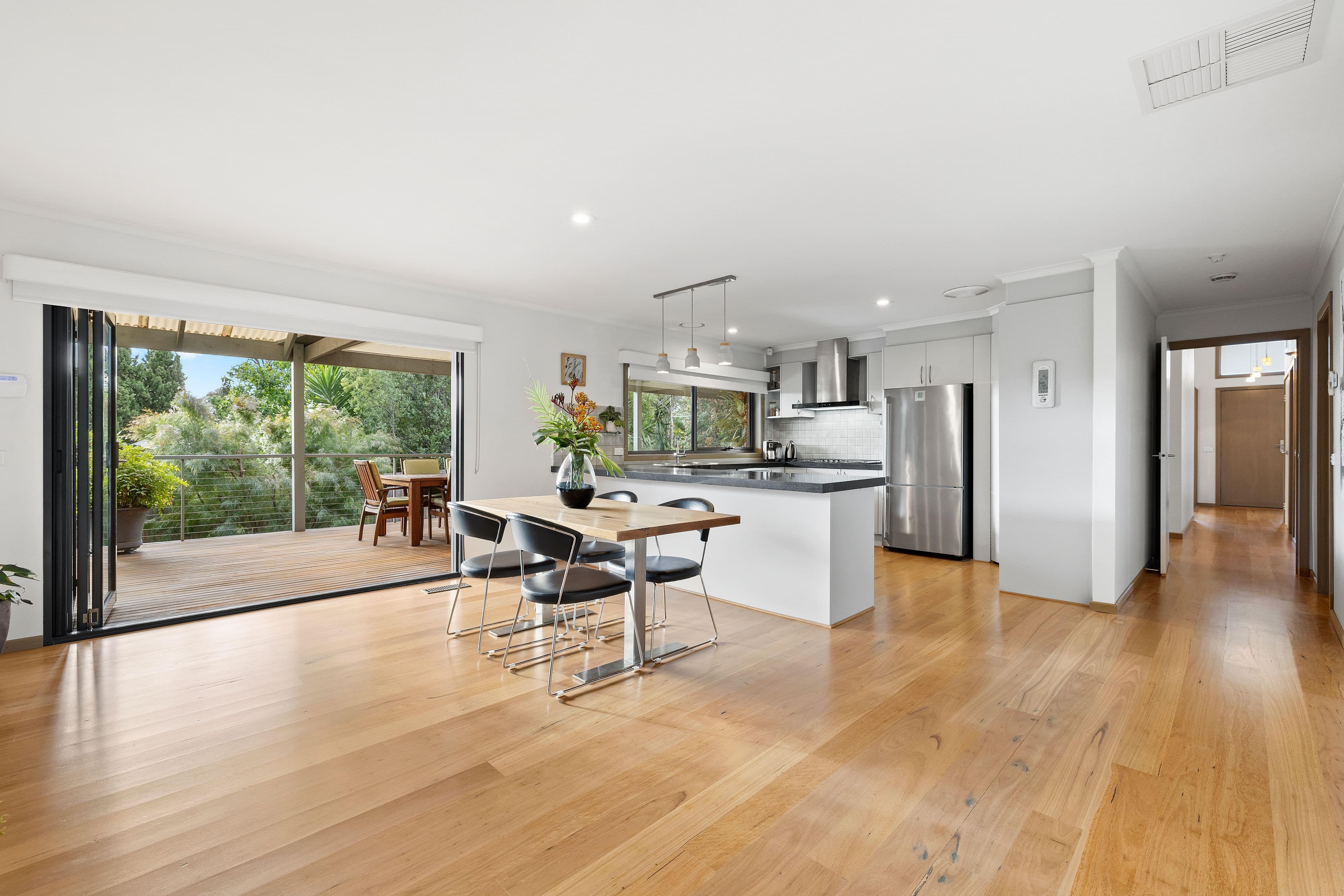 40 George Knox Drive, Rowville VIC 3178, Rowville - Thumbnail 4