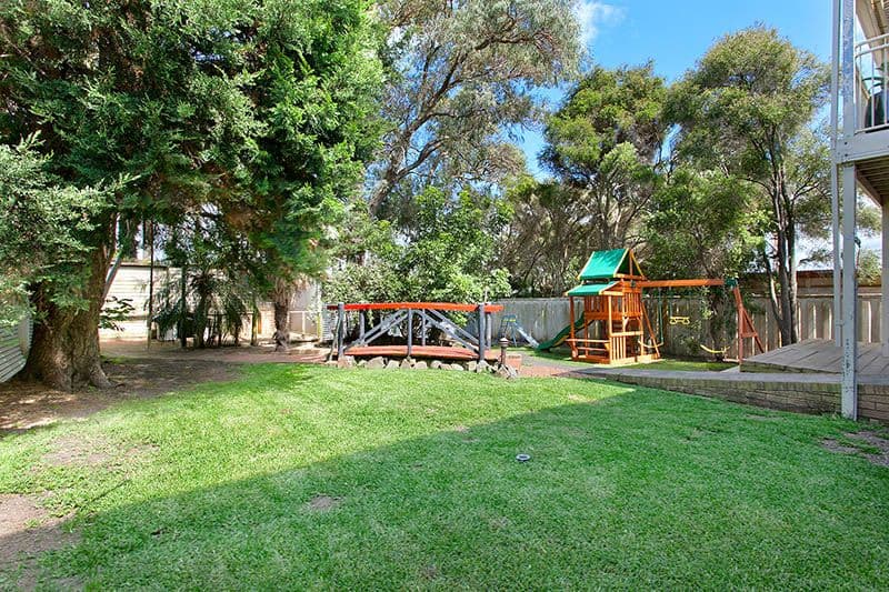 84 Captain Cook Drive, BARRACK HEIGHTS NSW 2528, Barrack Heights - Thumbnail 3