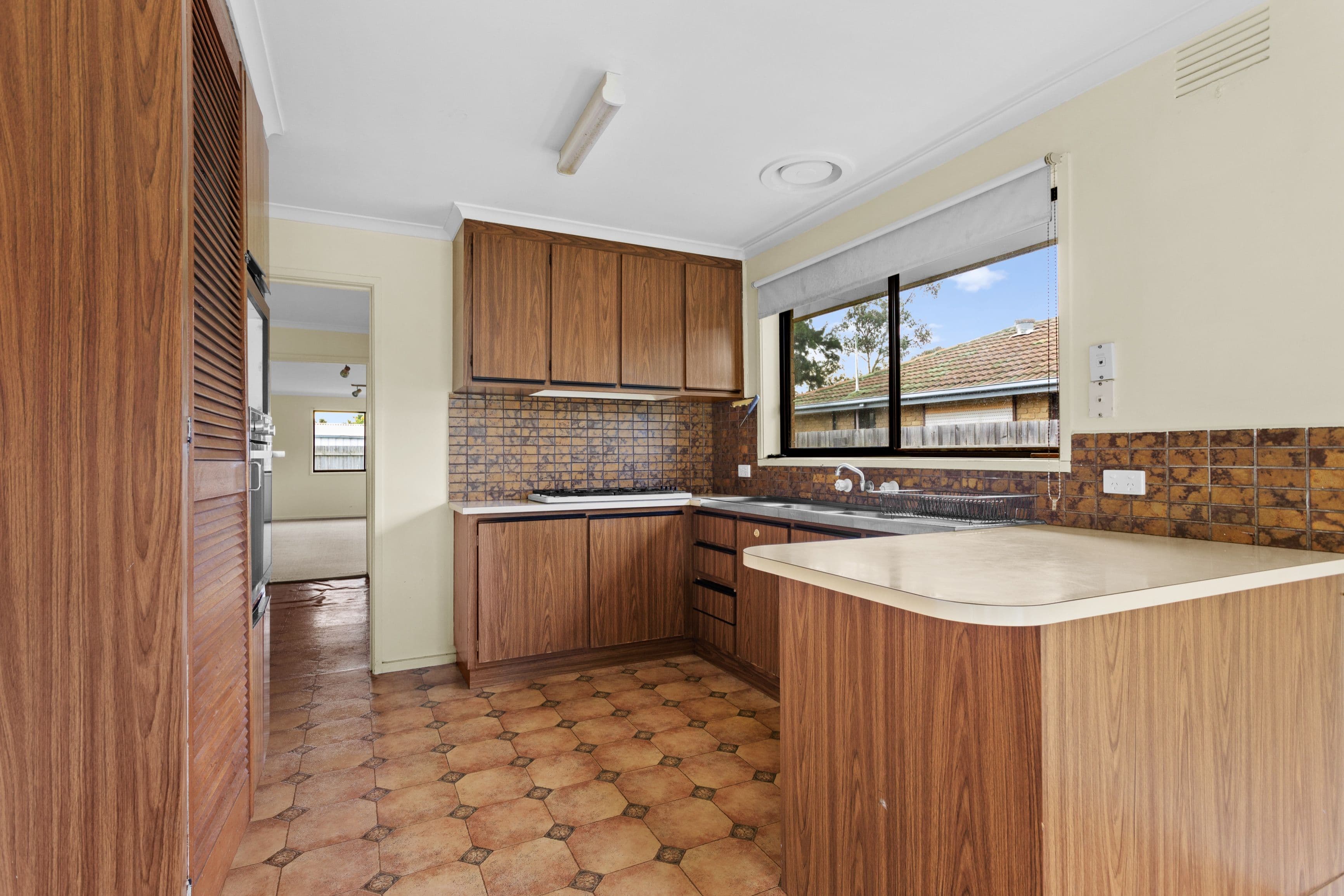 76 Memorial Avenue, Epping VIC 3076, Epping - Thumbnail 7