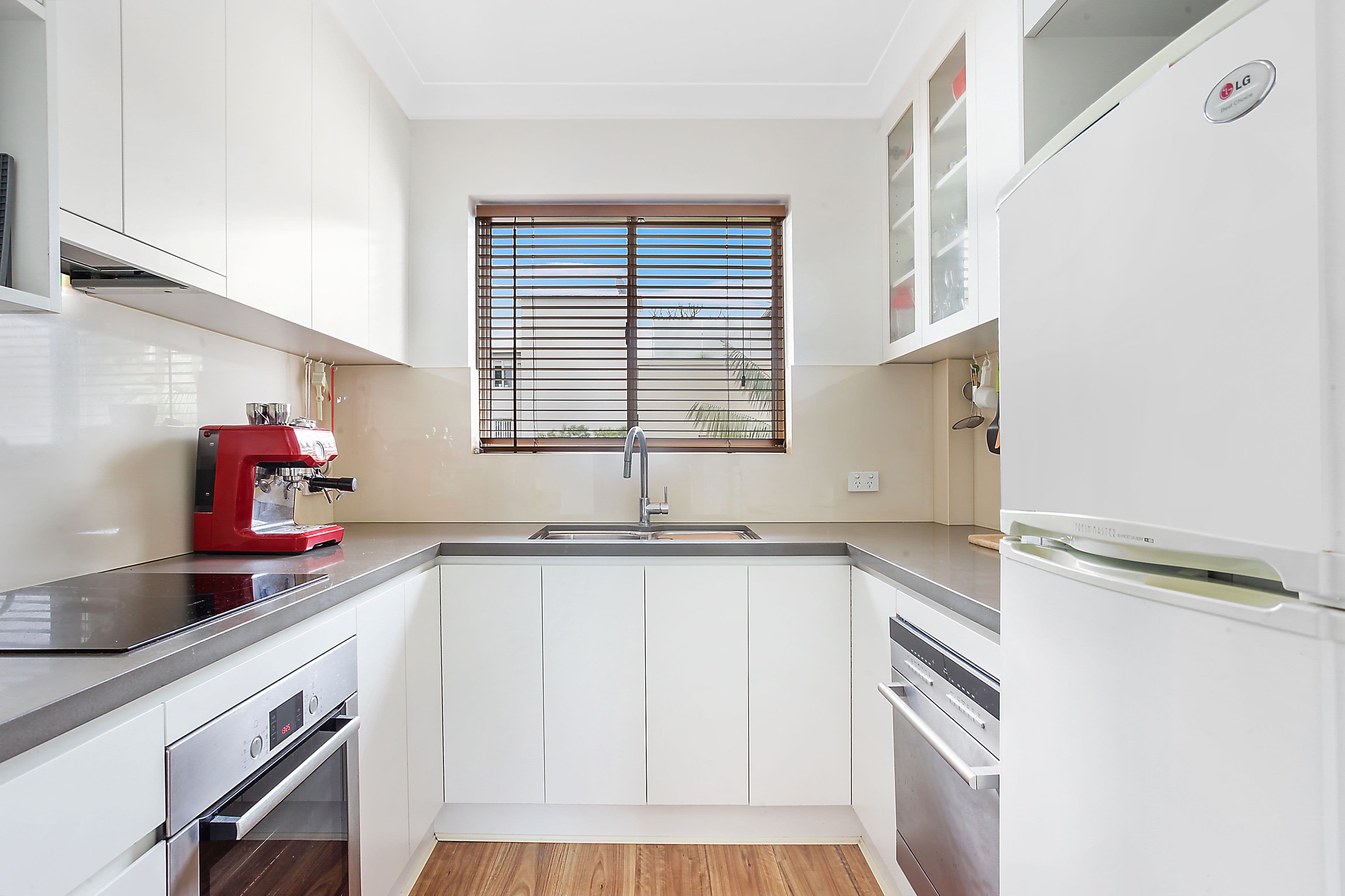 4-6 Francis Street, Bondi Beach NSW 2026, Bondi Beach - Thumbnail 3