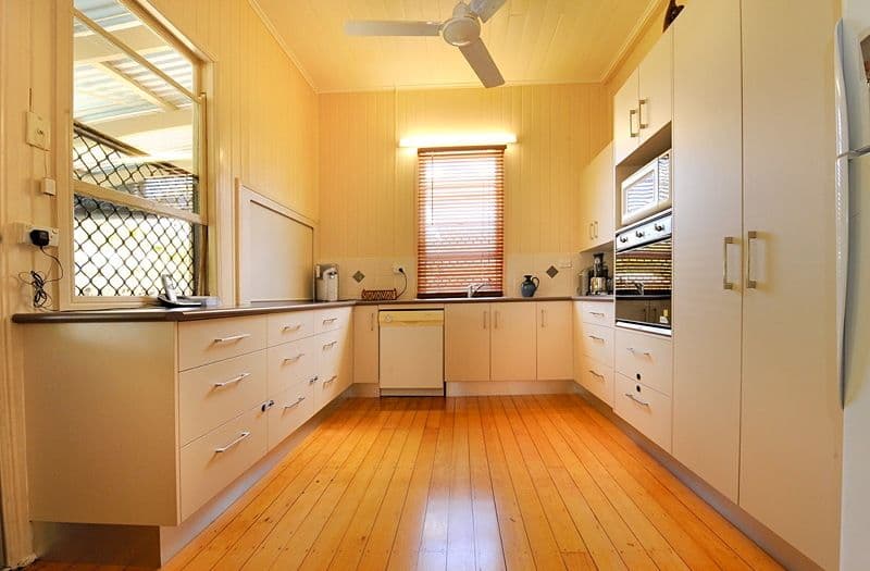11 Penlington Street, The Range QLD 4700, The Range - Thumbnail 4