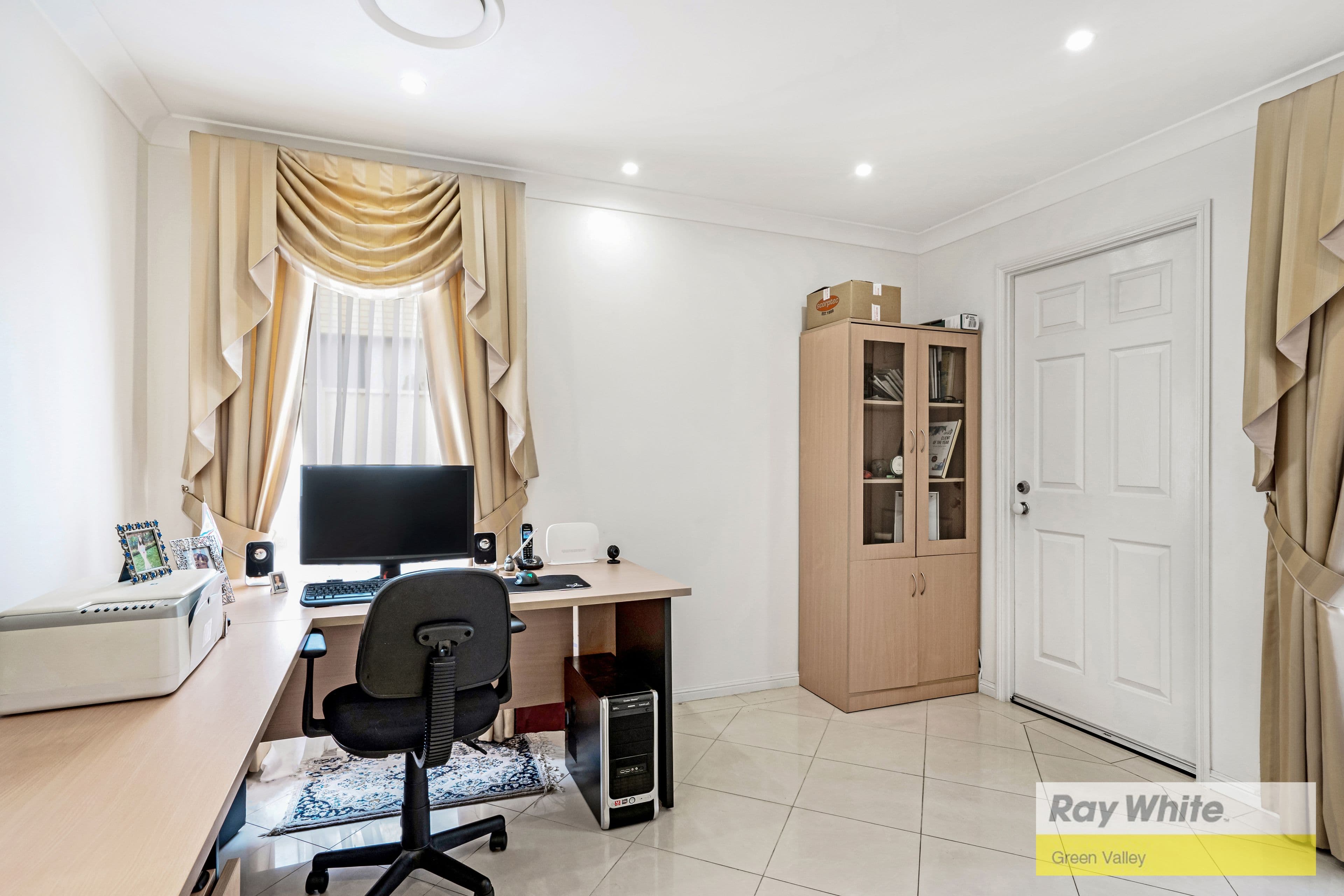 34 Watling Avenue, West Hoxton NSW 2171, West Hoxton - Thumbnail 3