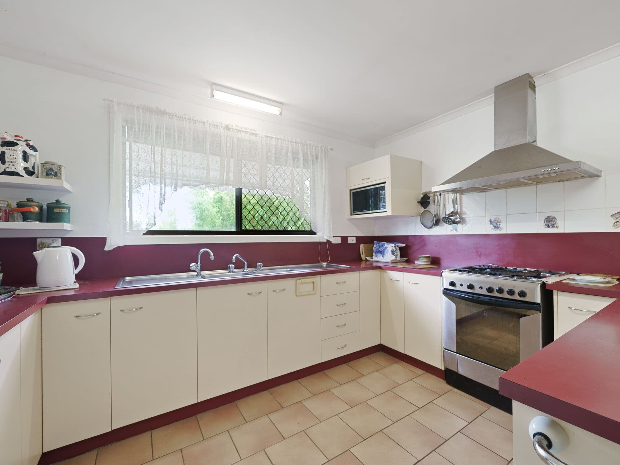 11 Morris Street, Blackbutt QLD 4314, Blackbutt - Thumbnail 7