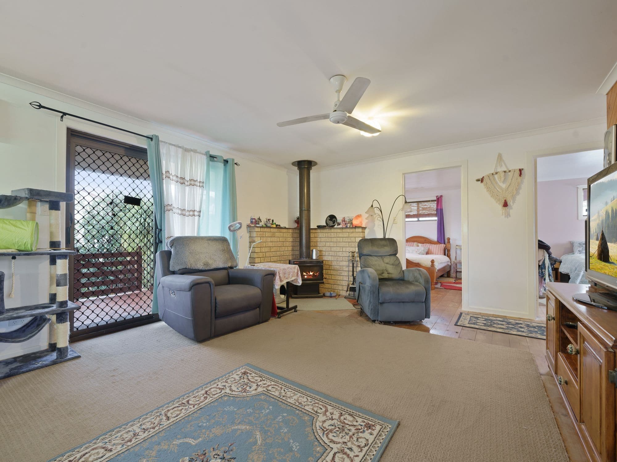 11 Morris Street, Blackbutt QLD 4314, Blackbutt - Thumbnail 8