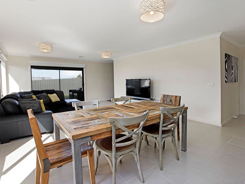 37 Diaz Drive, GROVEDALE VIC 3216, Grovedale - Thumbnail 5