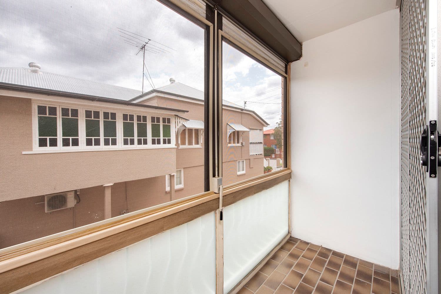 24 Brighton Road, Highgate Hill QLD 4101, Highgate Hill - Thumbnail 8