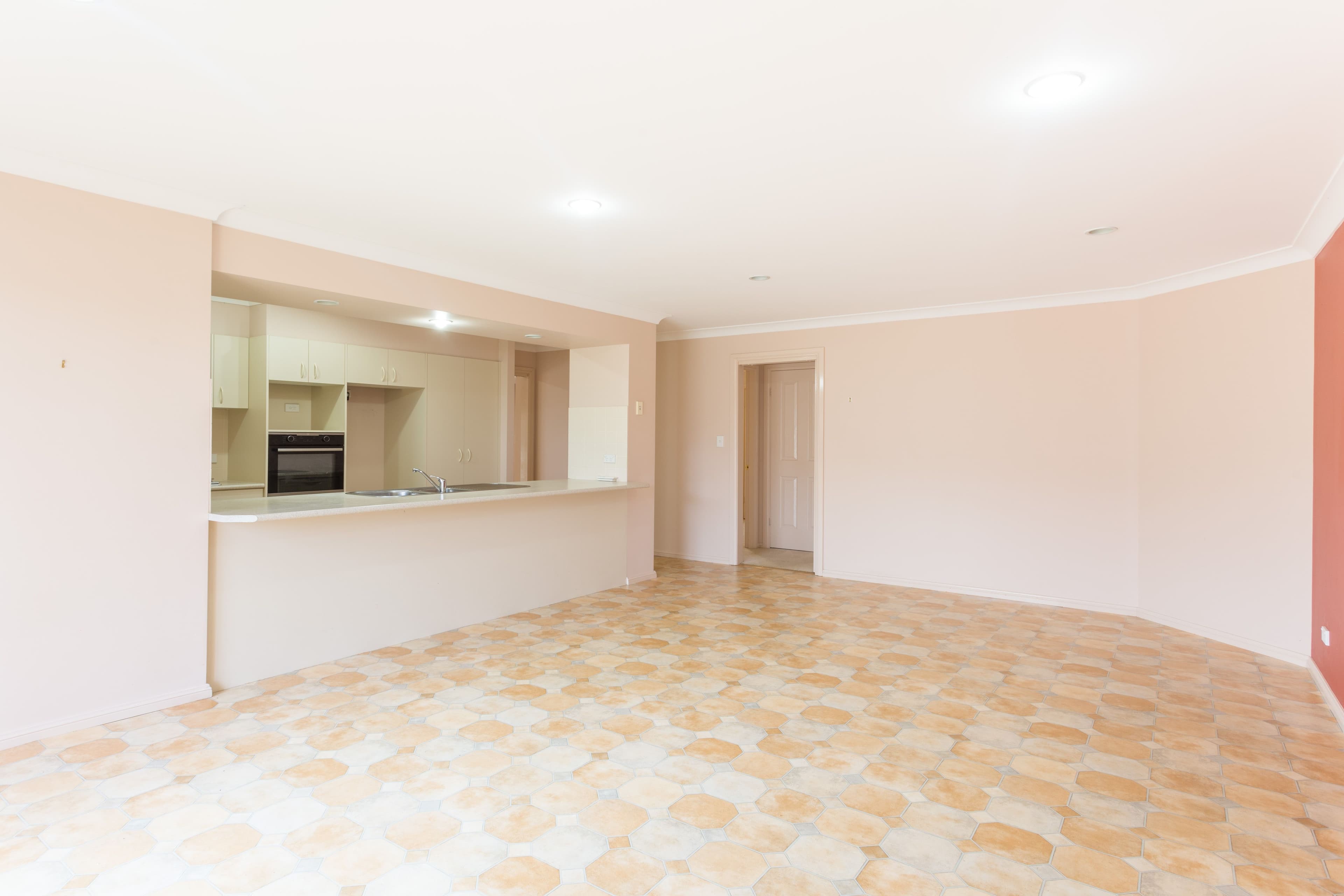 11 Brooklands Drive, Orange - Thumbnail 6