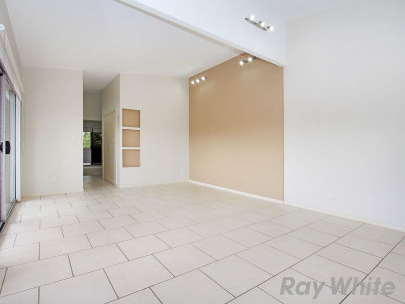 56 Hilltop Avenue, CHERMSIDE QLD 4032, Chermside - Thumbnail 4