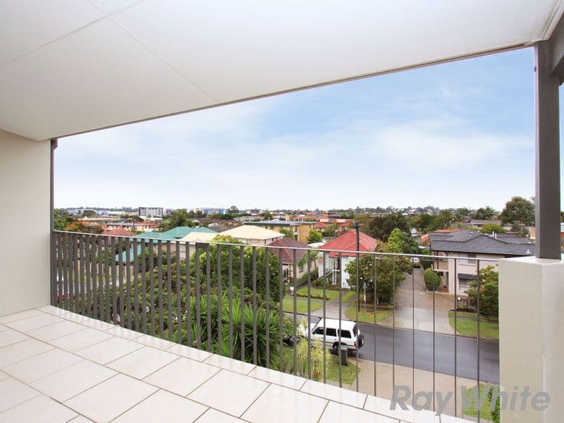 56 Hilltop Avenue, CHERMSIDE QLD 4032, Chermside - Thumbnail 7