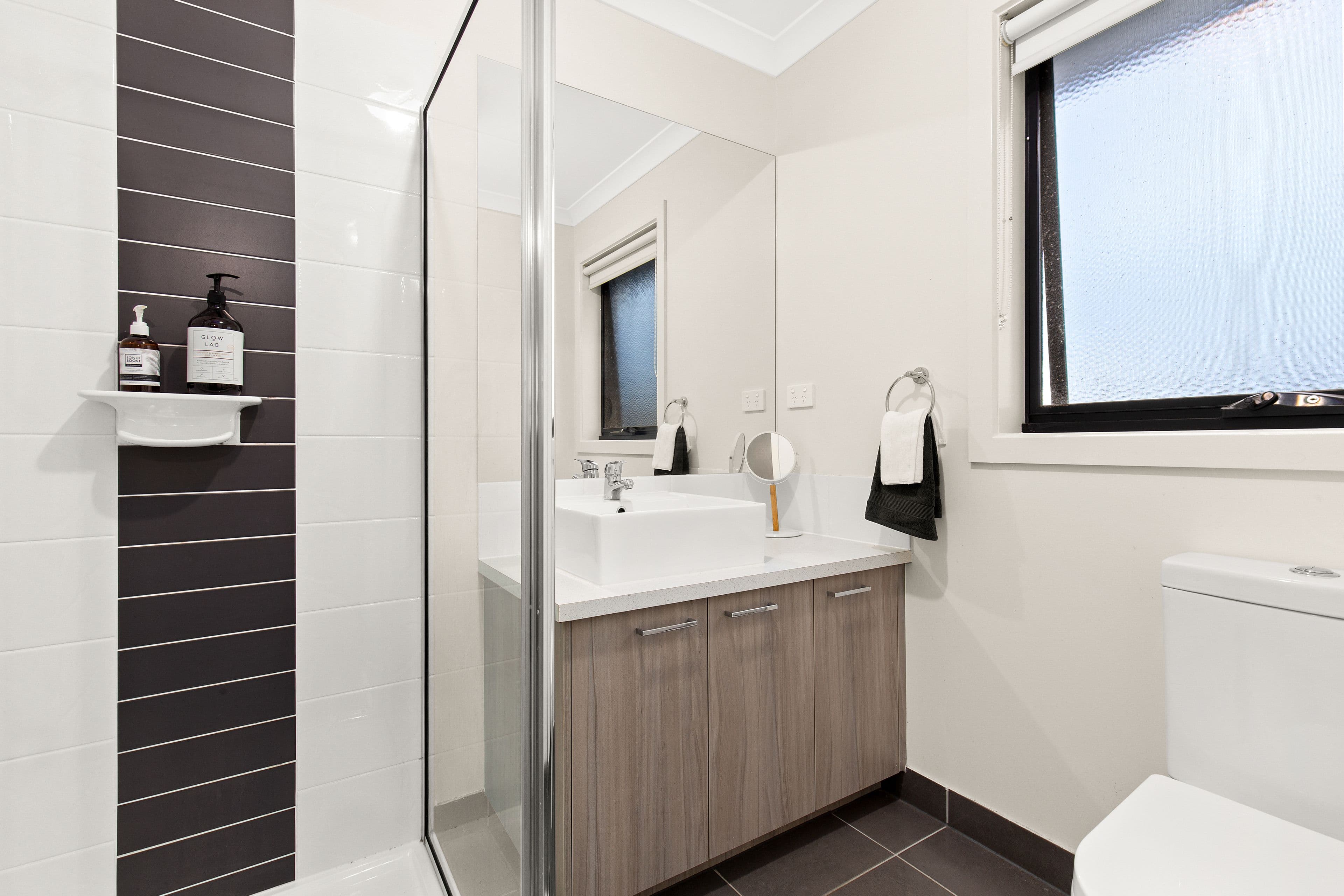 5 Muirhead Gardens, Caroline Springs - Thumbnail 8