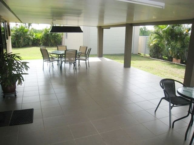 17 Cook Close, Emerald QLD 4720, Emerald - Thumbnail 6