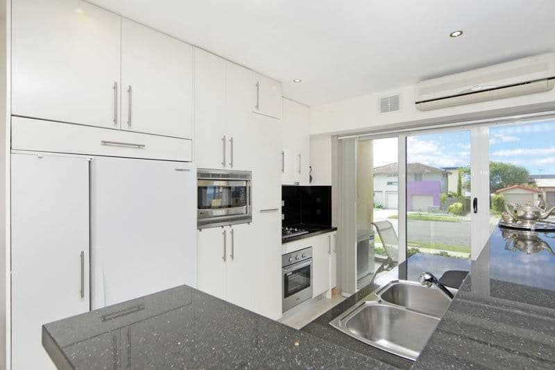 101 Ocean Parade, THE ENTRANCE NSW 2261, The Entrance - Thumbnail 3