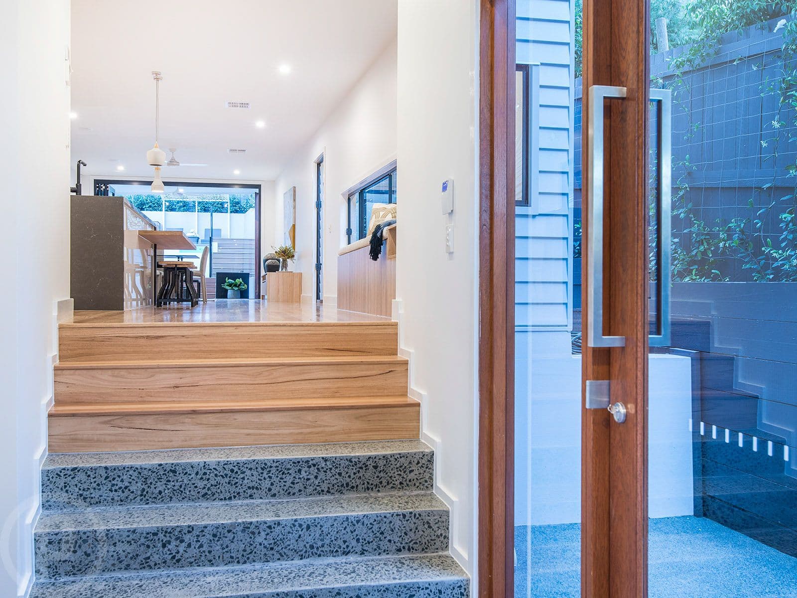 31 Arc Street, Coorparoo QLD 4151, Coorparoo - Thumbnail 3