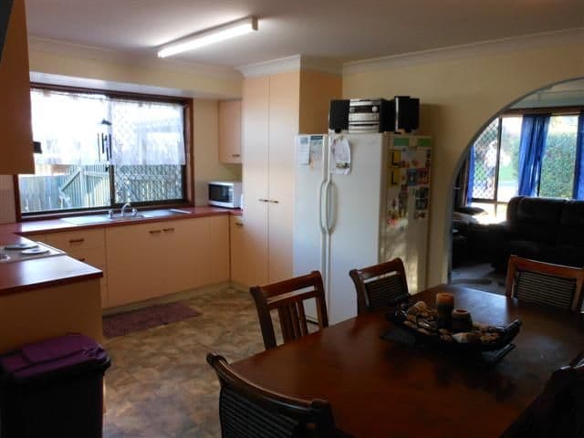 10 Maison Court, WILSONTON HEIGHTS QLD 4350, Wilsonton Heights - Thumbnail 2