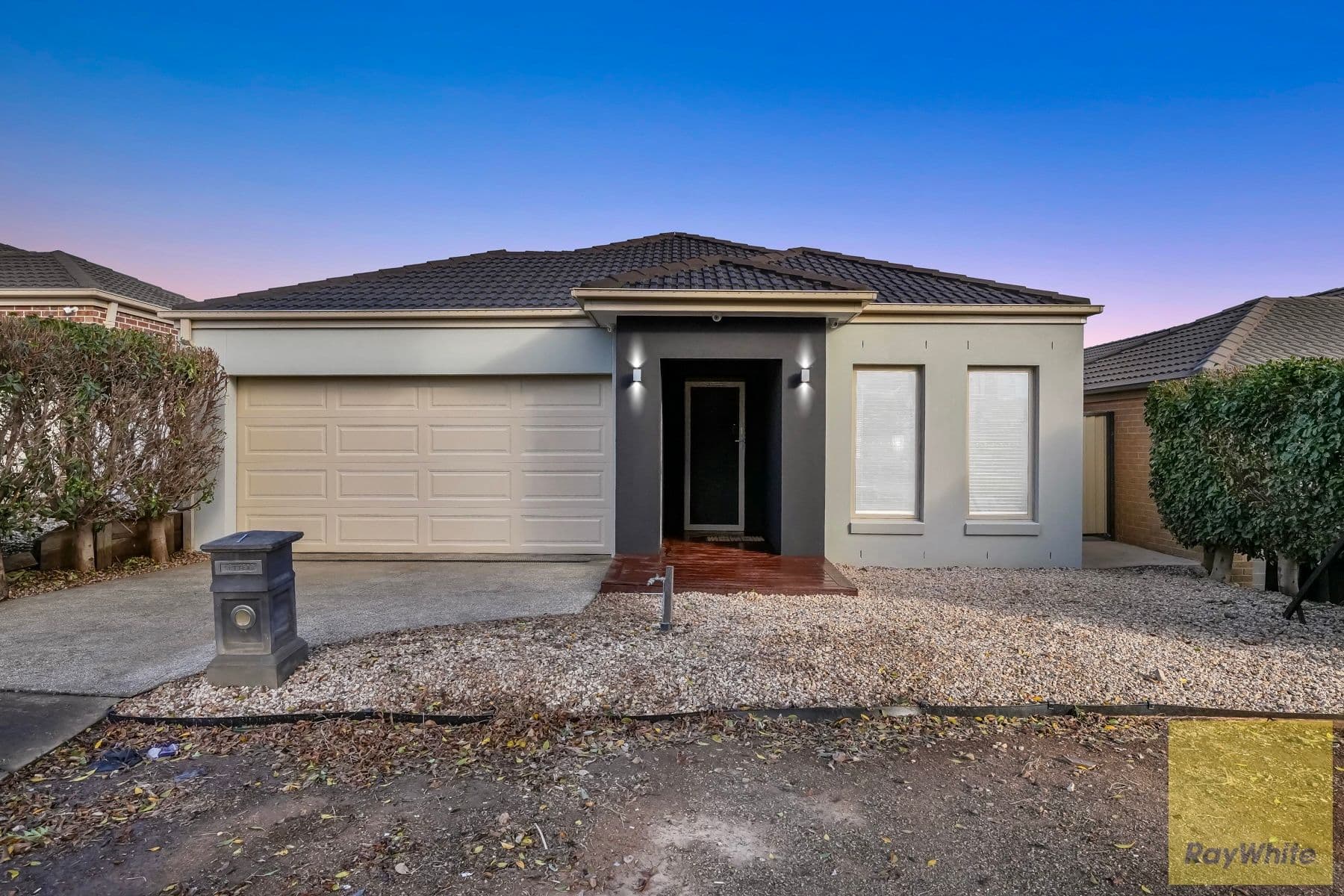 1 Kunuka Circuit, Caroline Springs VIC 3023, Caroline Springs - Thumbnail 3