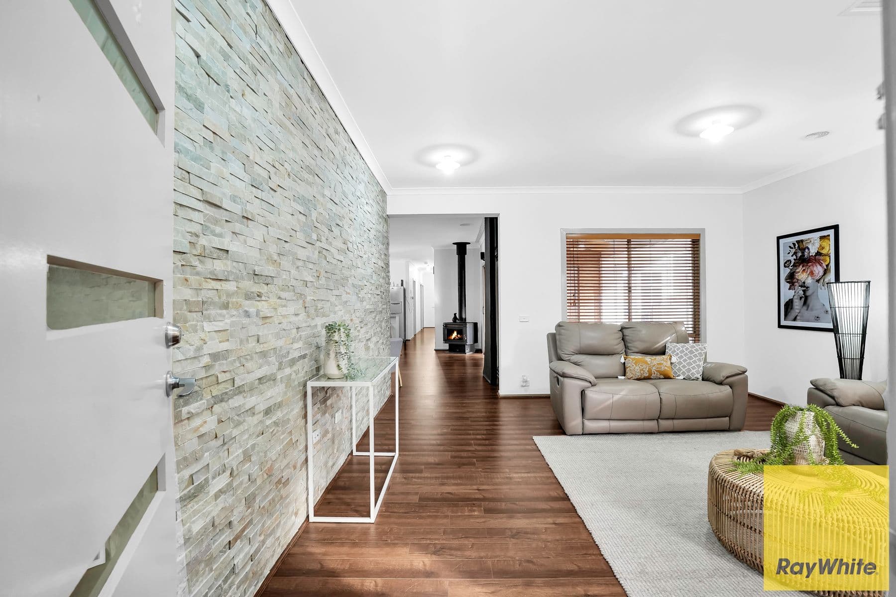 1 Kunuka Circuit, Caroline Springs VIC 3023, Caroline Springs - Thumbnail 4