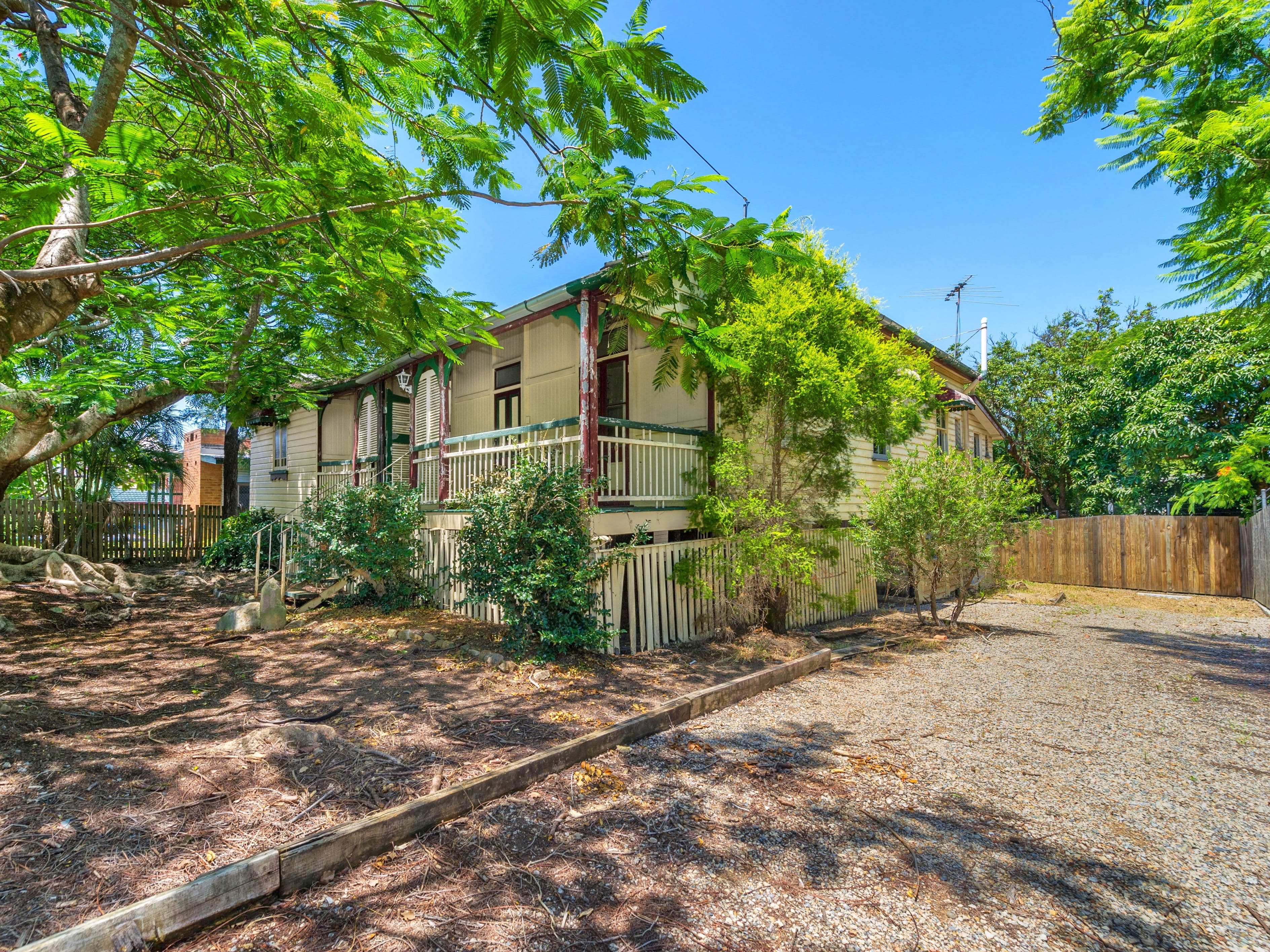 14 Lockwood Street, Sherwood QLD 4075, Sherwood - Image 1