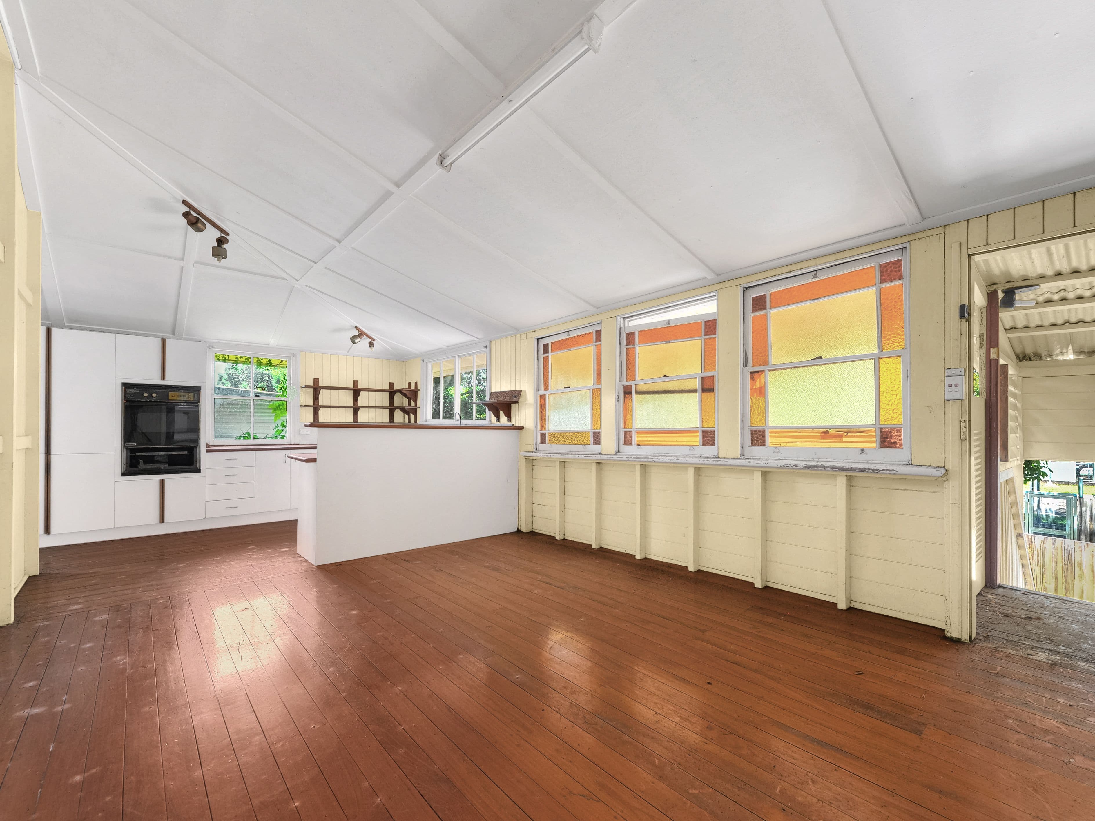 14 Lockwood Street, Sherwood QLD 4075, Sherwood - Thumbnail 3