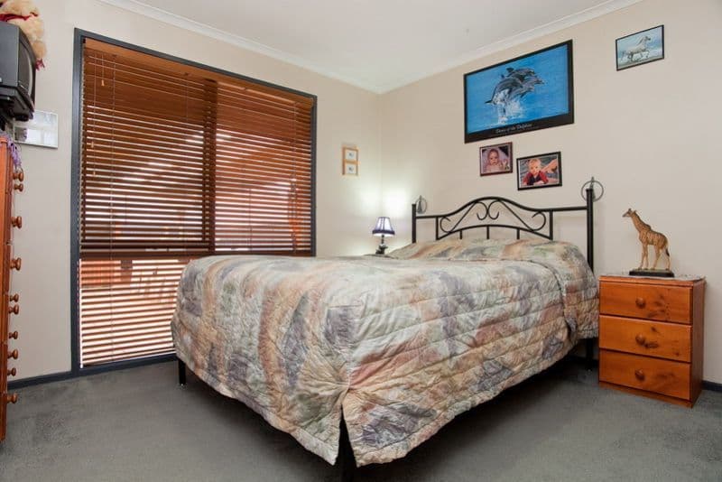 83 Banbury Crescent, CRAIGIEBURN VIC 3064, Craigieburn - Thumbnail 8