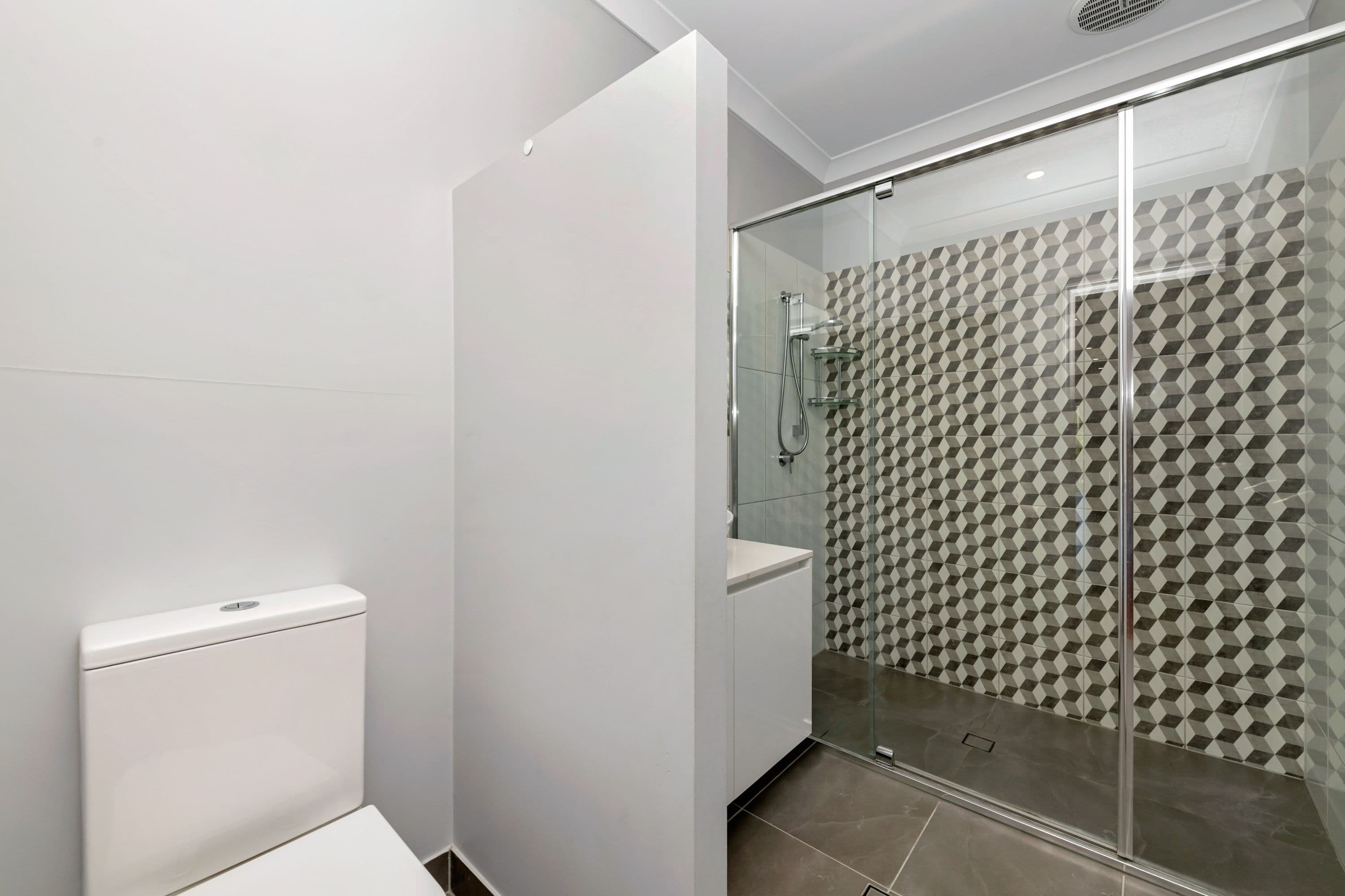 52 Twelfth Avenue, Railway Estate QLD 4810, Railway Estate - Thumbnail 7